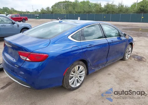 2015 Chrysler 200 Limited z USA, uszkodzony, nr VIN 1C3CCCAB8FN679070